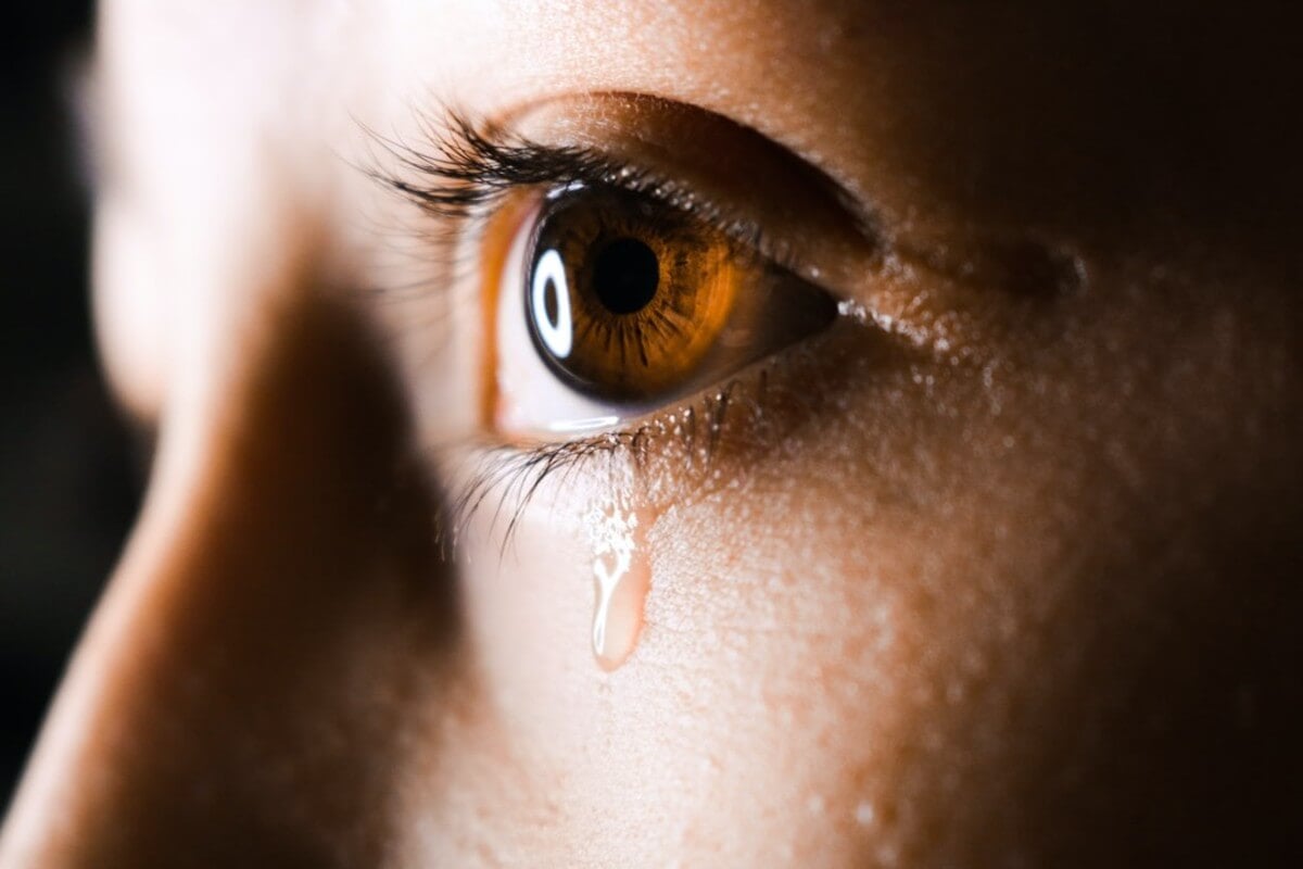 Tears: What Are They, Why We Cry, and More I Psych Central