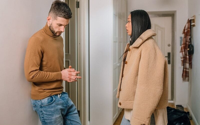 What Is Stonewalling in a Relationship