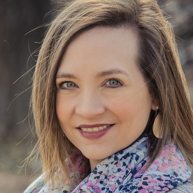 Amanda Porter Headshot Image