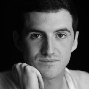 Seamus Kirst Headshot Image